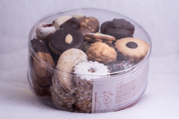 Cookies Box from Slaščičarstvo Cerkovnik